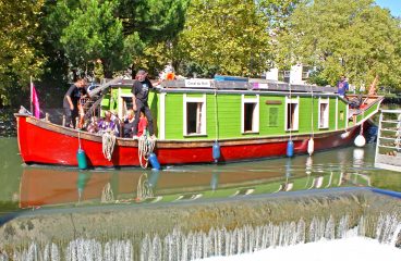 La Barque de Poste, patrimoine du canal du Midi /The Barque de Poste: heritage of the Canal du Midi